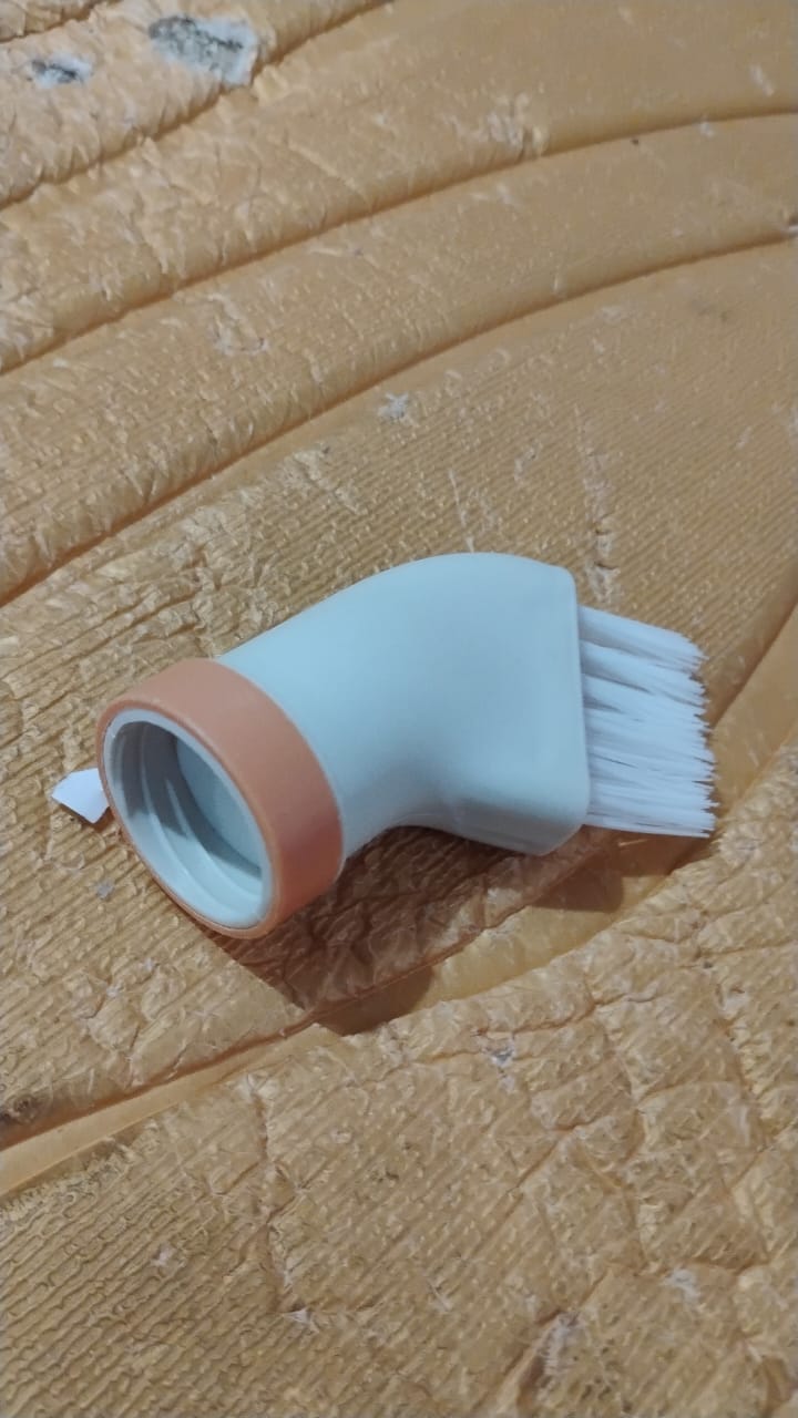 Multipurpose Bottle-Attachable Cleaning Brush for Kitchen and Bathroom (1 Pc) Multipurpose Bottle-Attachable Cleaning Brush for Kitchen and Bathroom (1 Pc)